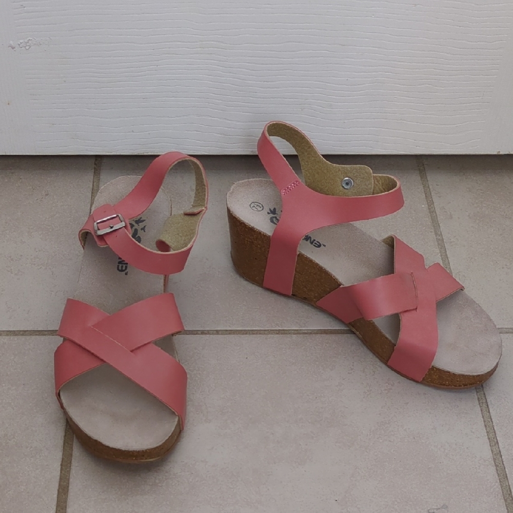 Elegant Coral Wedge Sandals
